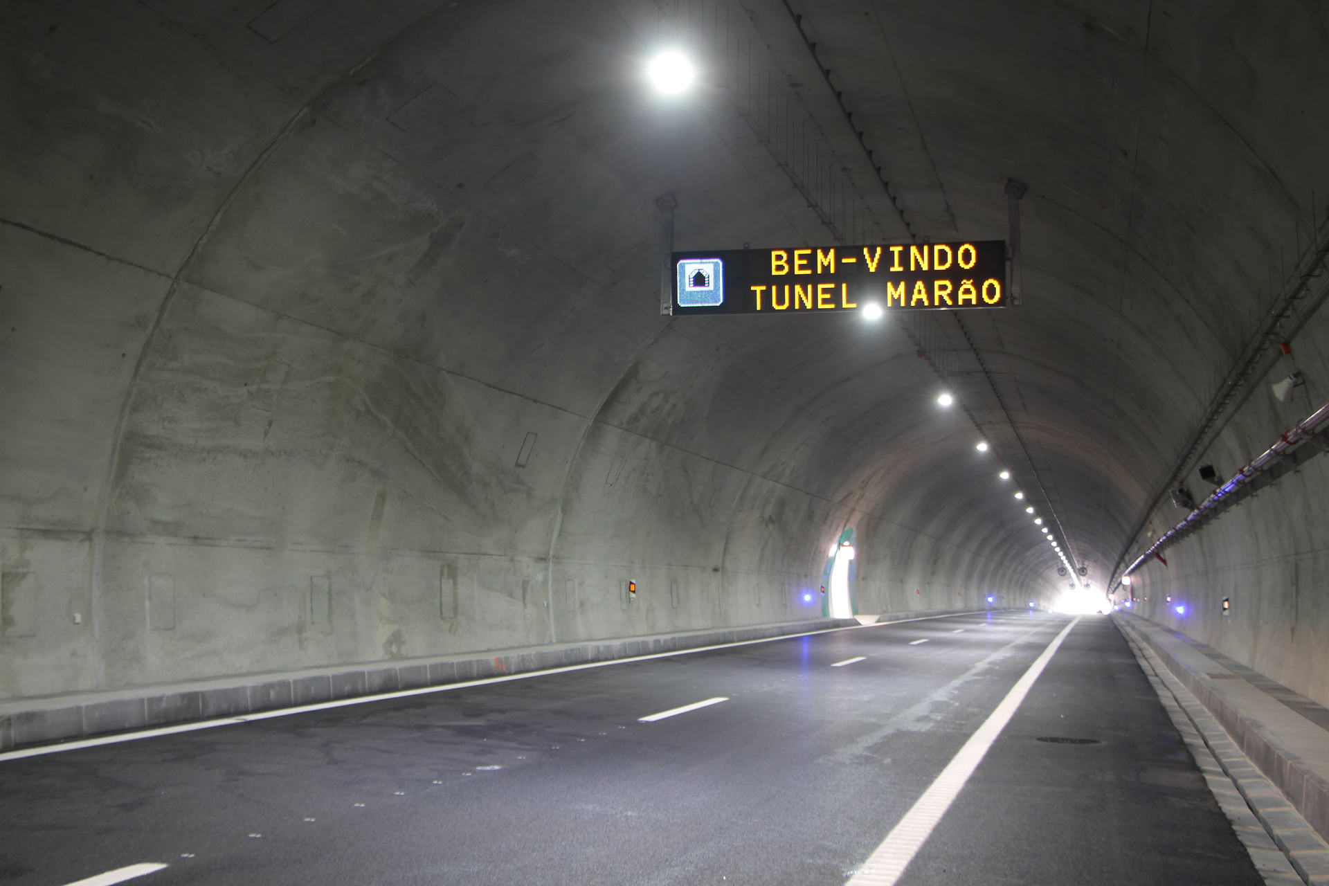 Aviso de encerramento – Túnel do Marão