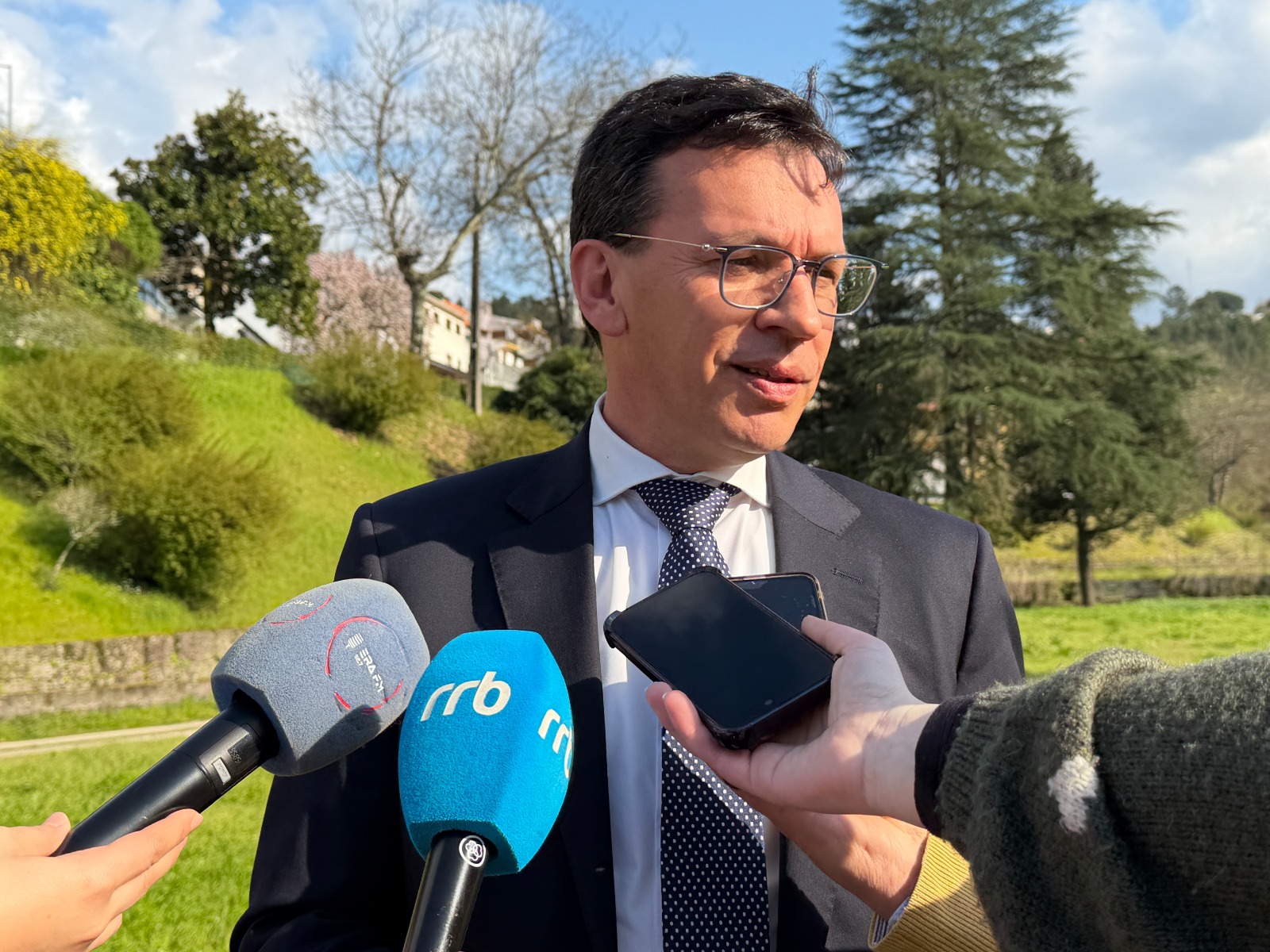 Presidente da Câmara Municipal de Amarante em entrevista aos meios de comunicação local no par...